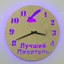 Часы с подсветкой «Писатель №812»